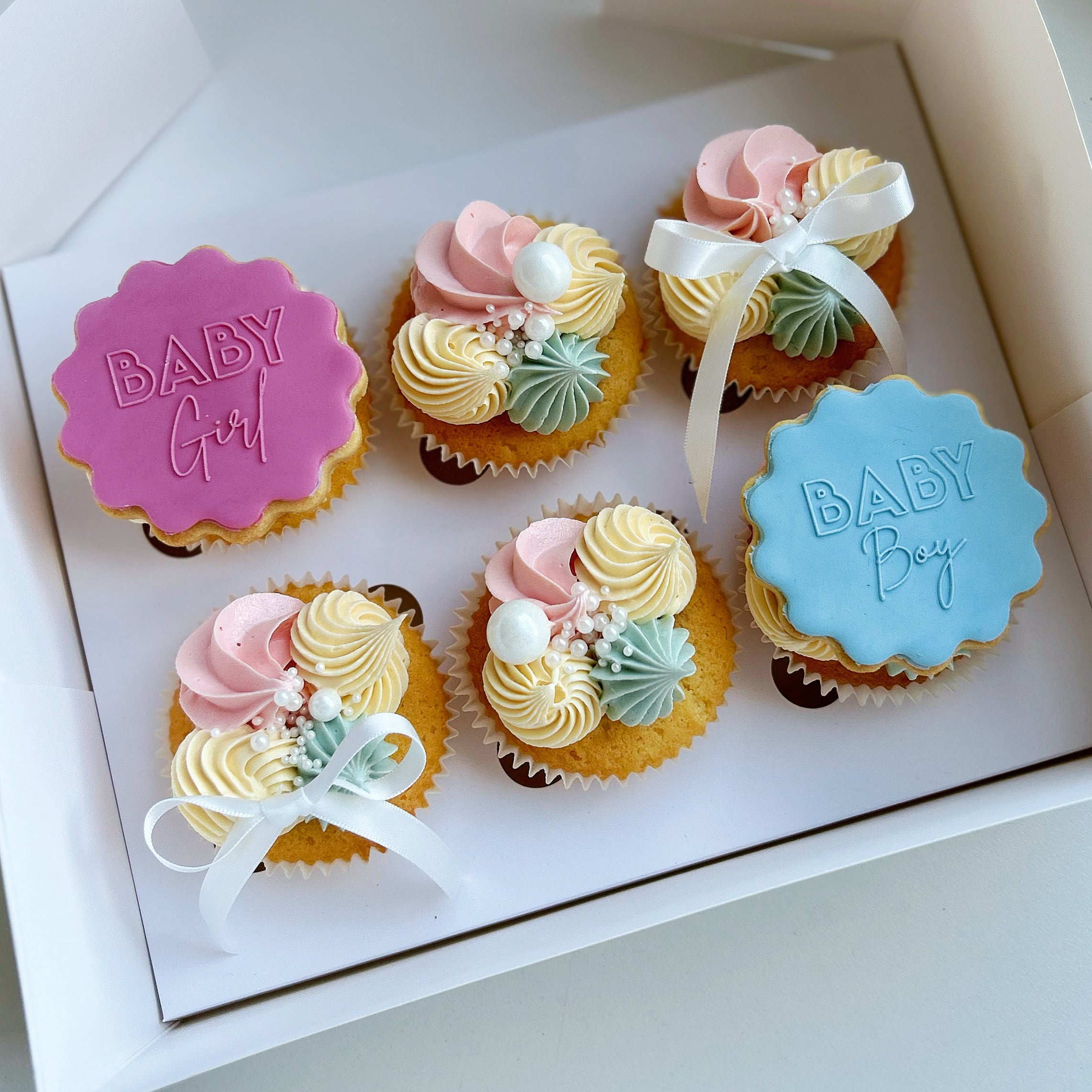 Gender Reveal Cupcakes