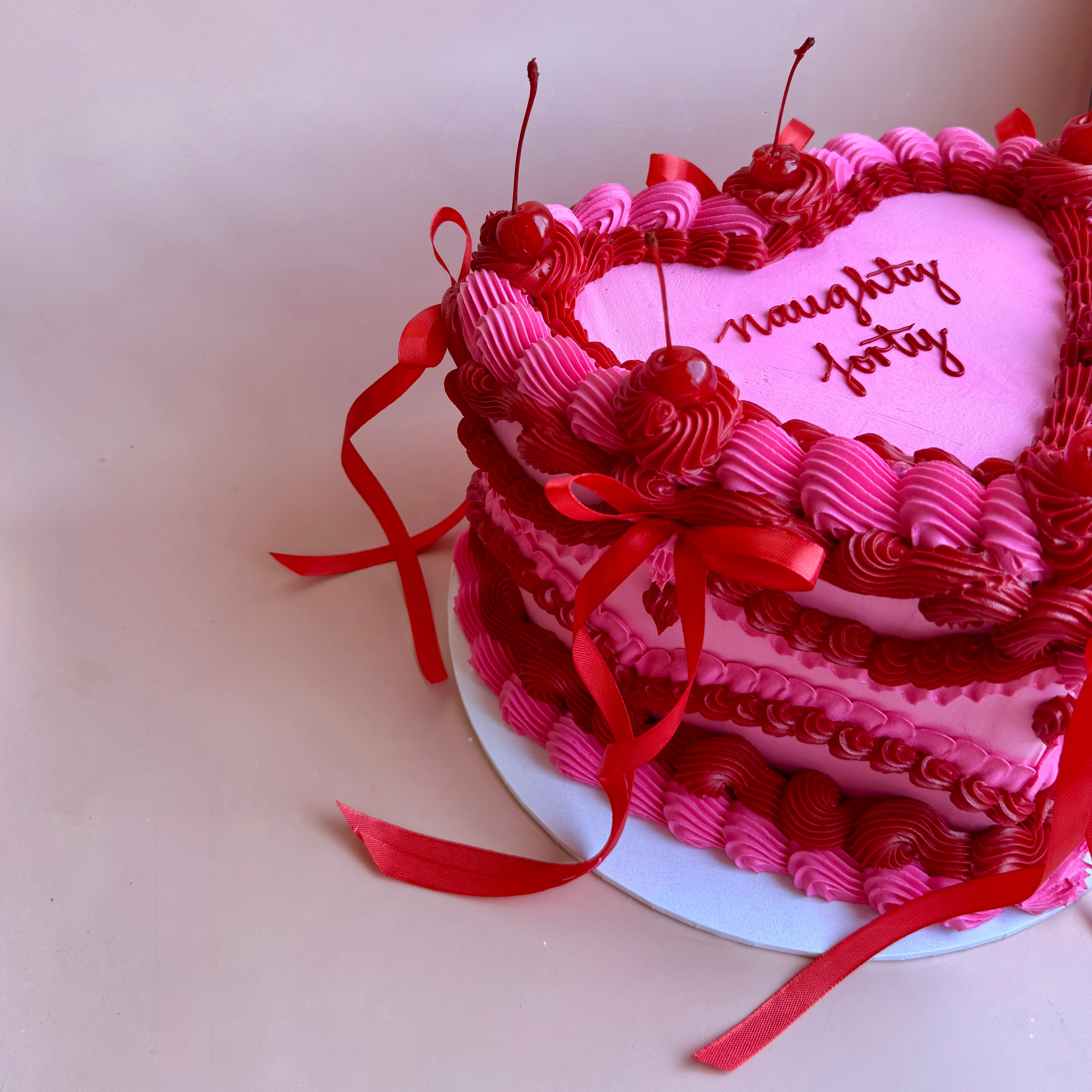 Retro Heart Cake