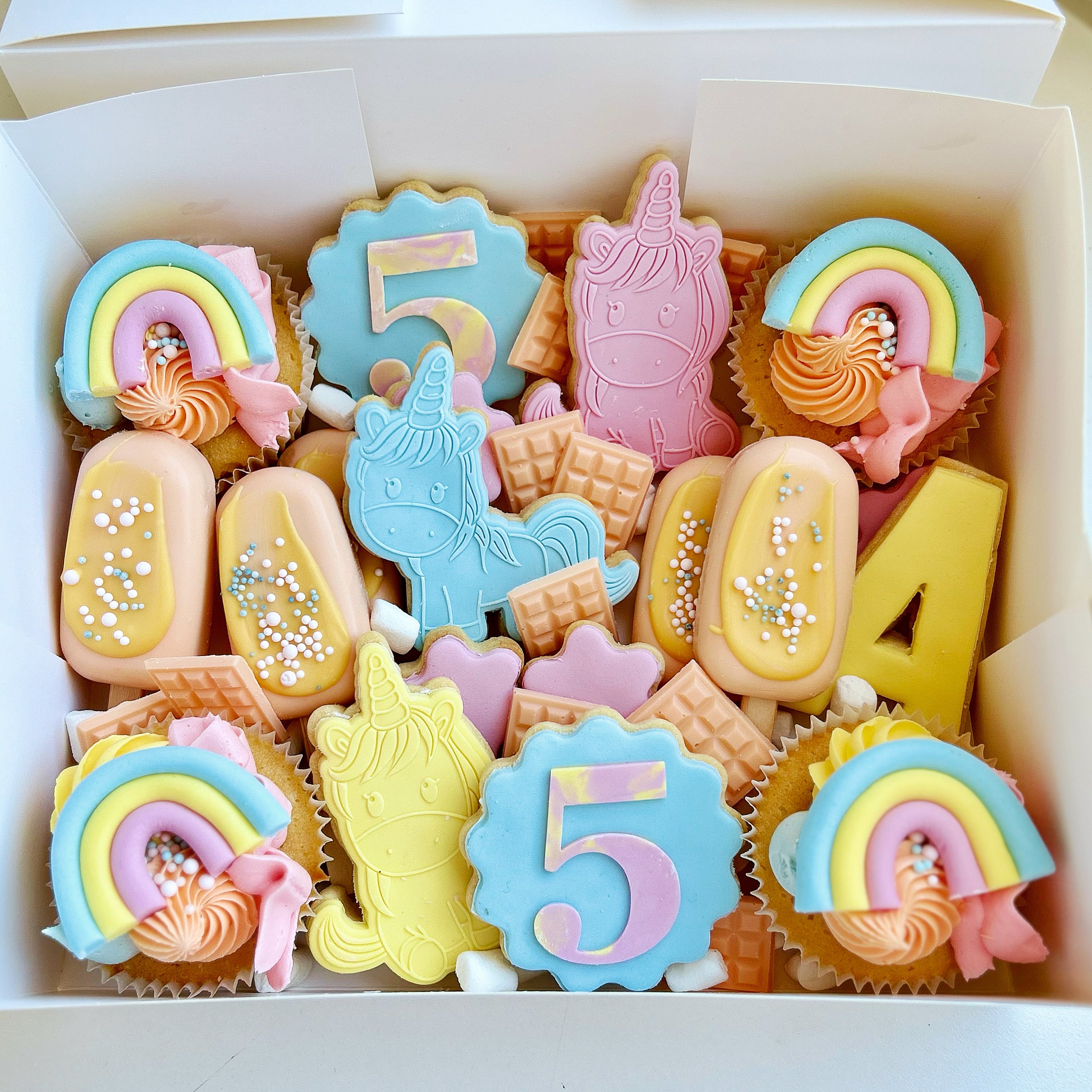 Pastel unicorn dessert box gift 