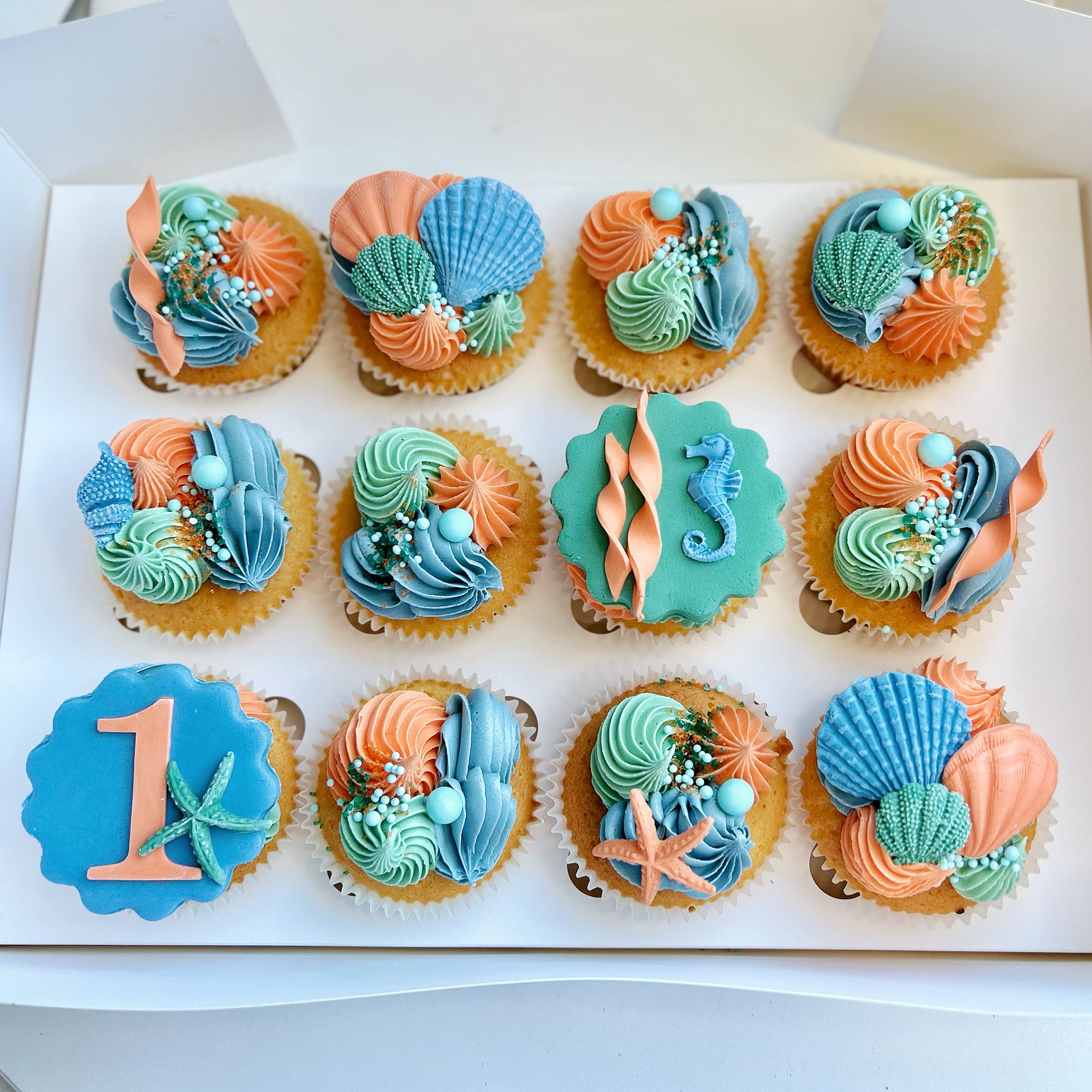 Under the sea mermaid luxe cupcakes 