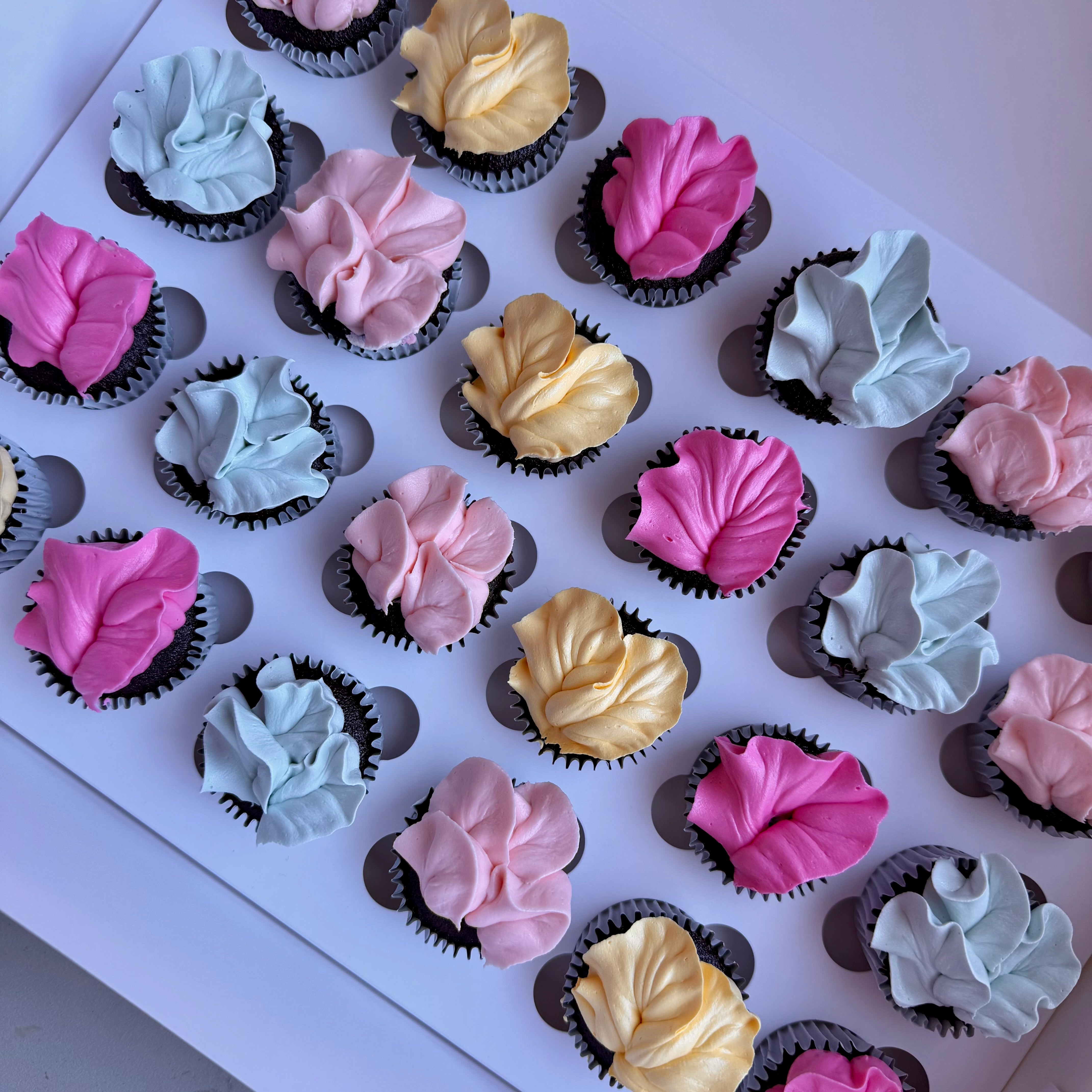 Mini Signature Cupcake