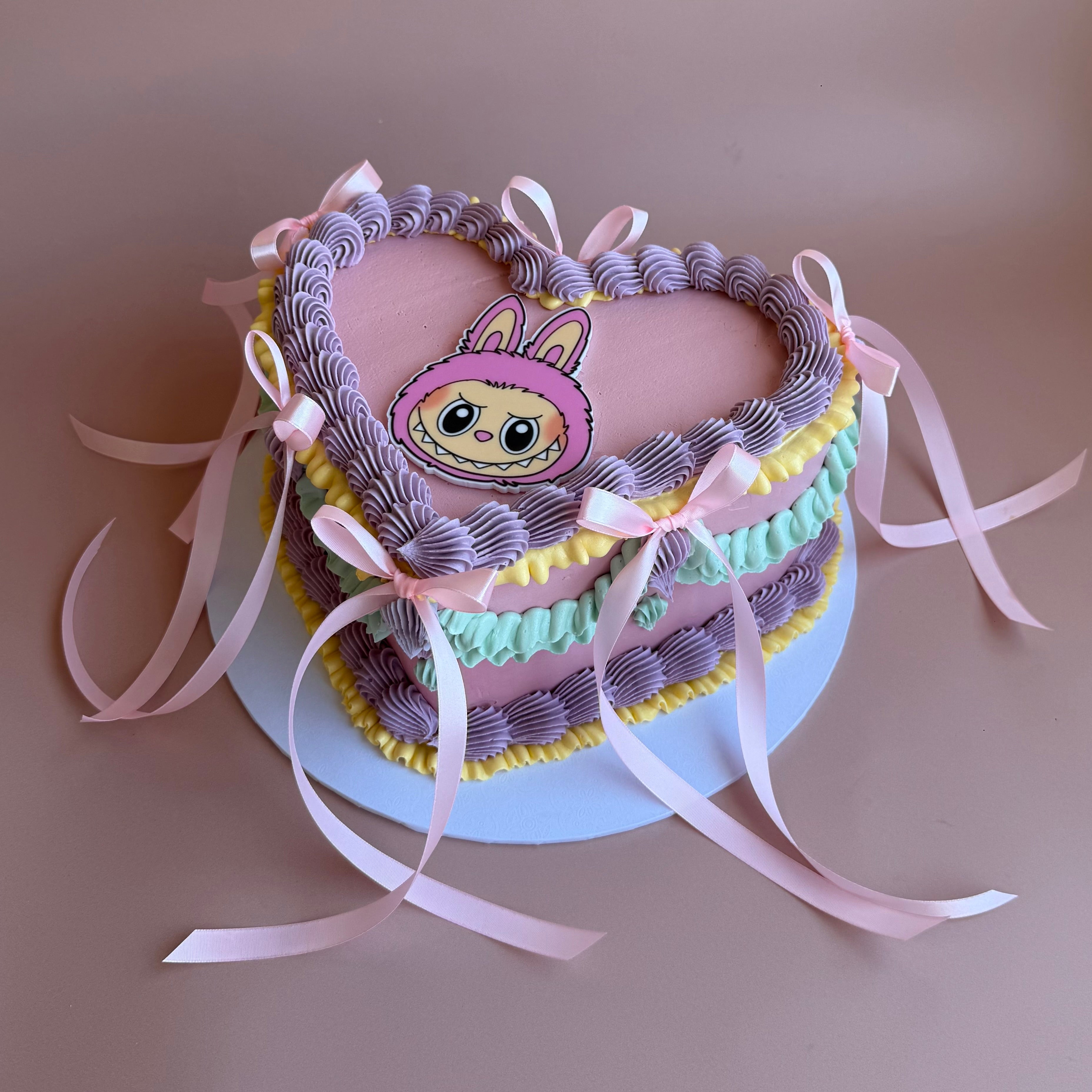 Retro Heart Cake
