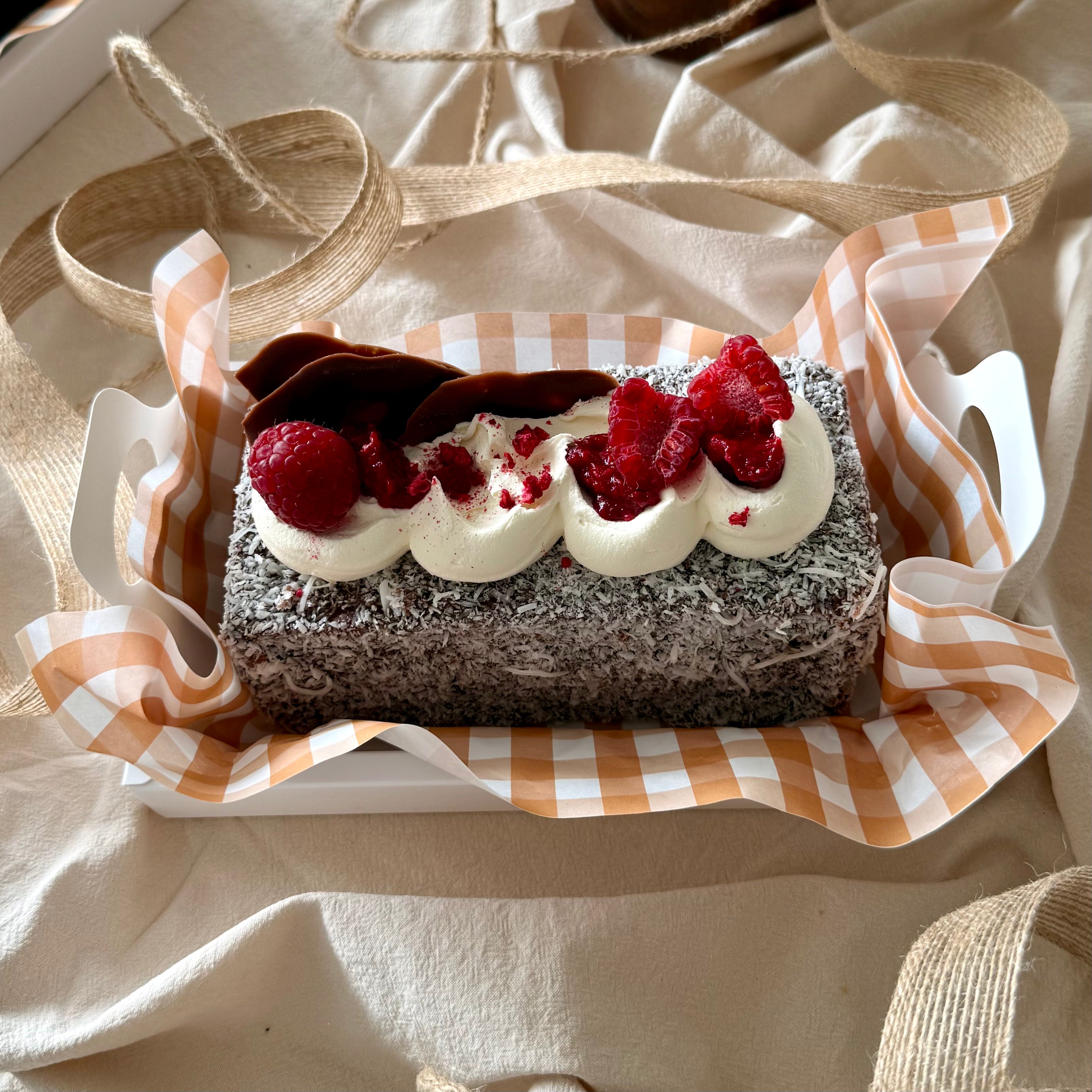 Lamington Log
